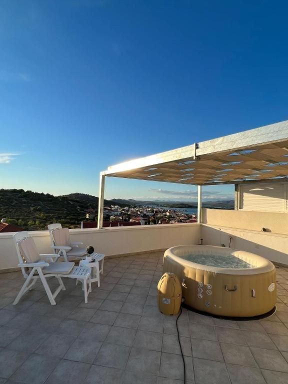 Matoc Apartments Murter Exterior foto