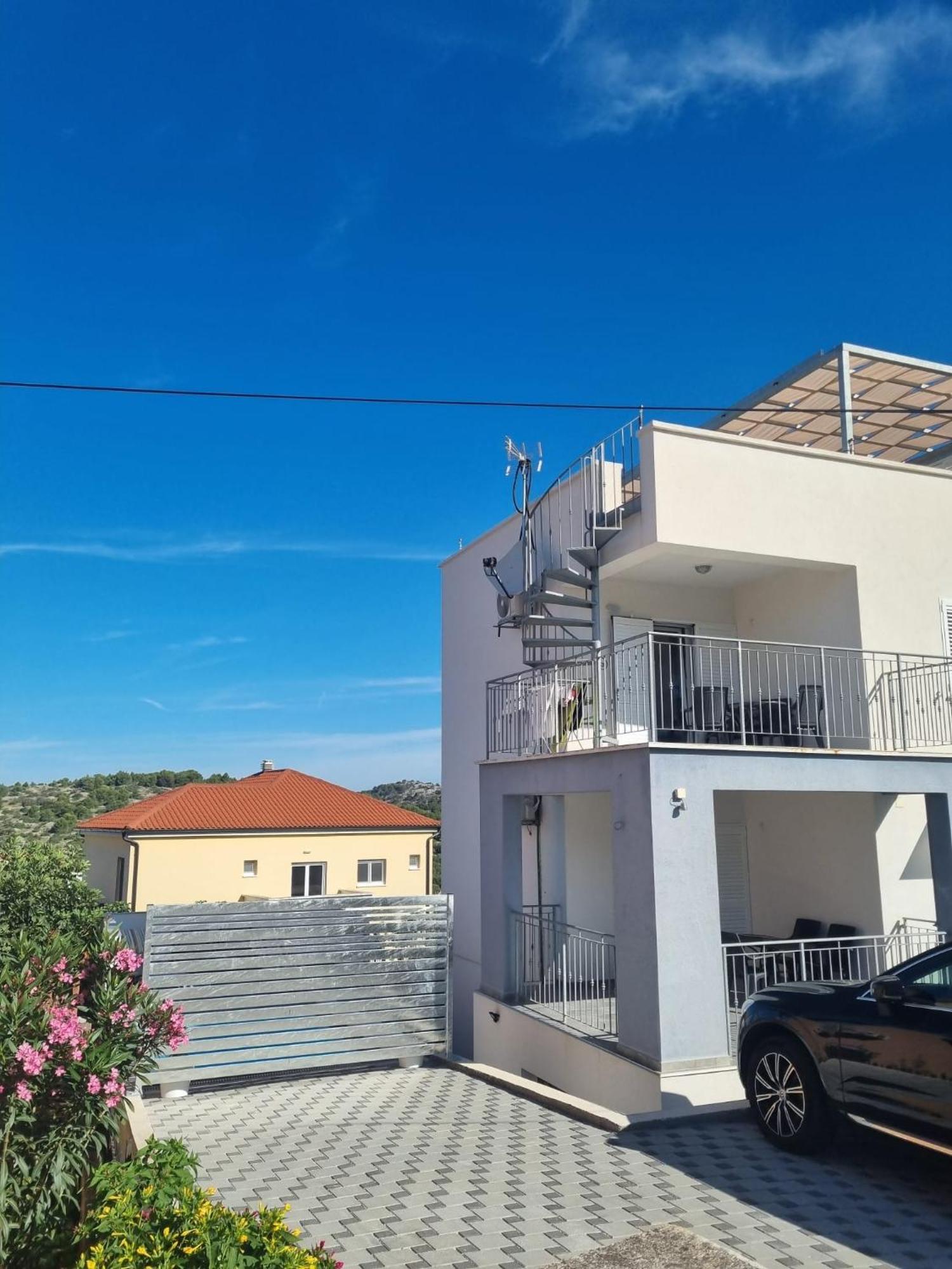 Matoc Apartments Murter Exterior foto